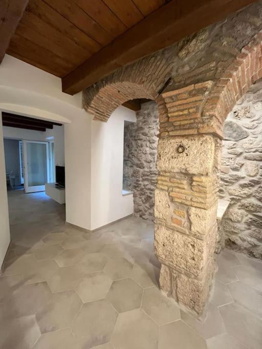 Charme In Centro With Private Parking Ascoli Piceno Exterior foto