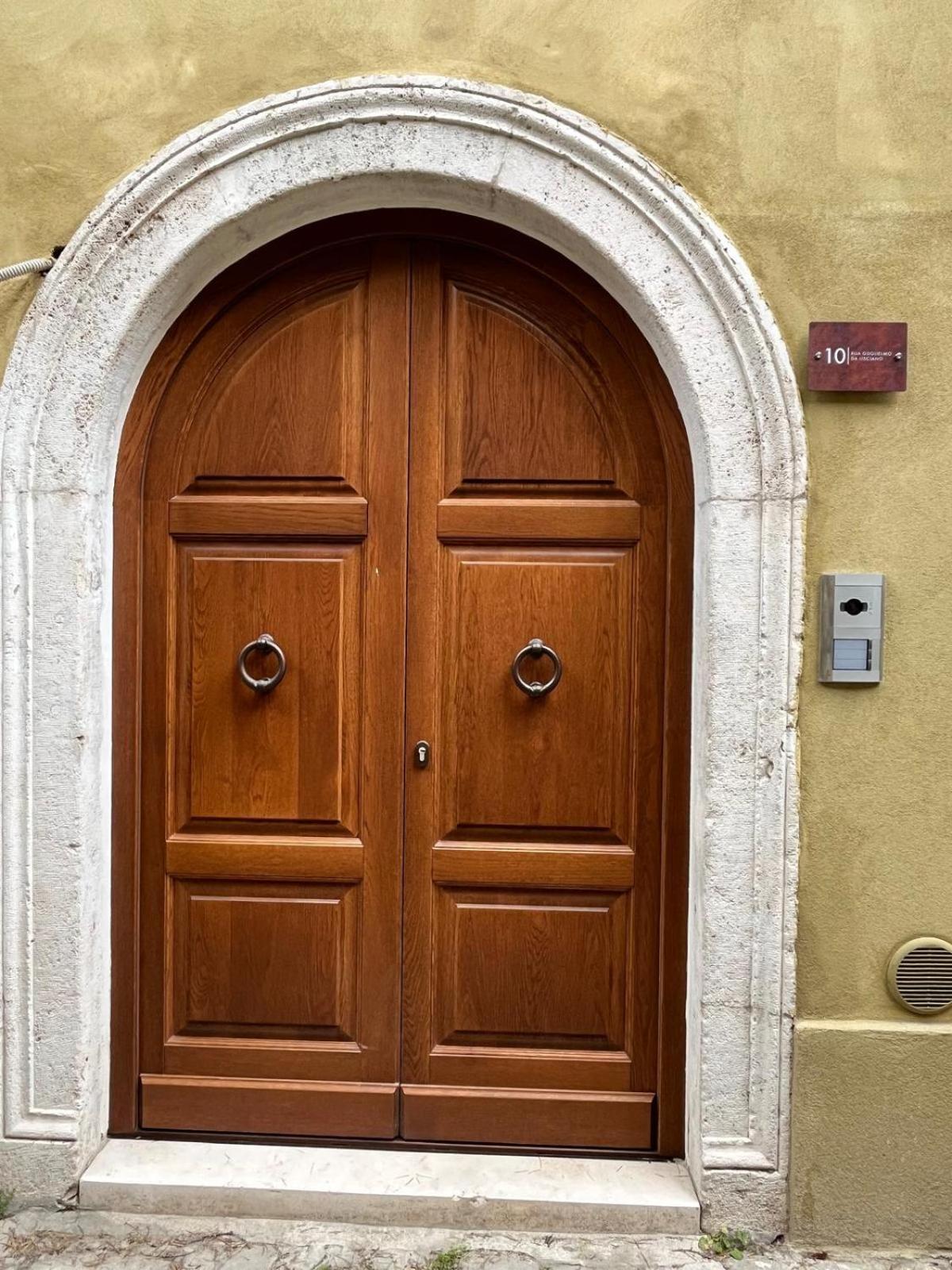 Charme In Centro With Private Parking Ascoli Piceno Exterior foto